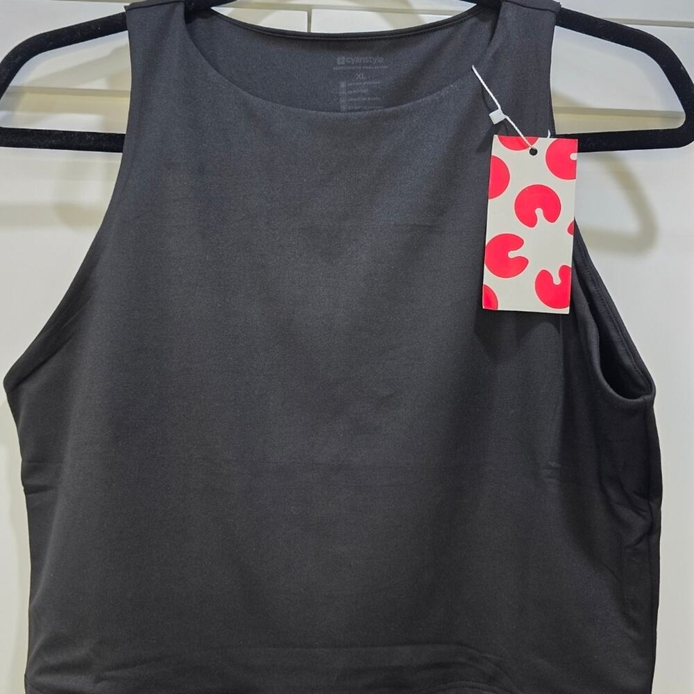 NWT Black Stretchy Tank Top (Size XL)